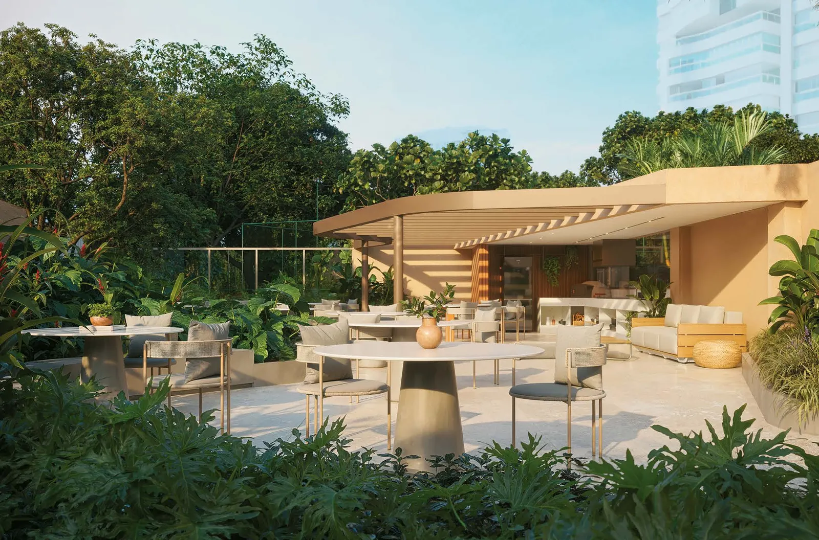 SINGULAR PRIVATE RESIDENCE