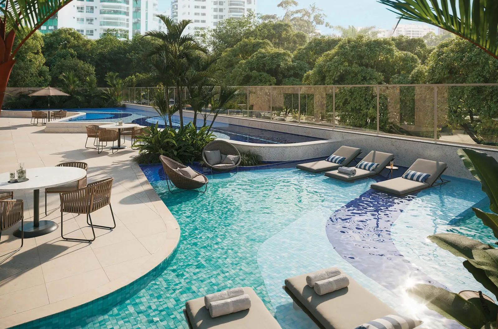 SINGULAR PRIVATE RESIDENCE